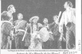 Muni capitalina premia a escritora Isidora Aguirre.