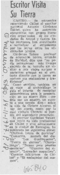 Escritor visita su tierra.