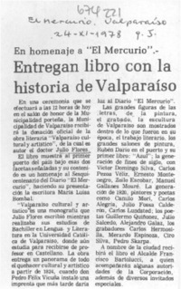 Entregan libro con la historia de Valparaíso.