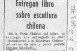 Entregan libro sobre escultura chilena.