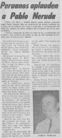 Peruanos aplauden a Pablo Neruda.
