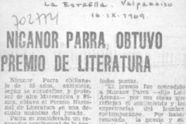 Nicanor Parra obtuvo premio de literatura.