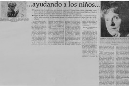 Ayudando a los niños.