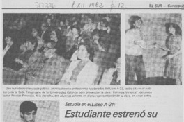 Estudiante estrenó su primera obra de teatro.