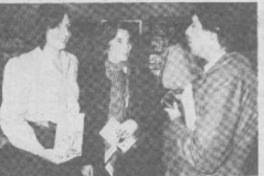 Madre e hija presentaron sus libros de poesía y cuentos.