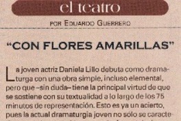 Con flores amarillas