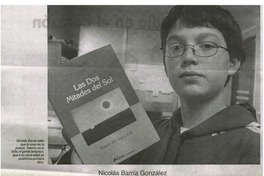 Los poemas se dan en cualquier parte, incluso en una micro" : [entrevistas]