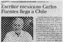 Escritor mexicano Carlos Fuentes llega a Chile