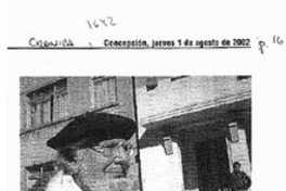 Capo de la poesía hizo escala en Conce.