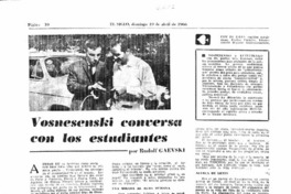 Vosnesenski conversa con los estudiantes