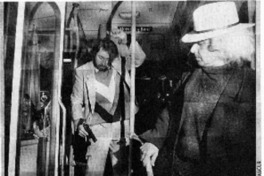 En micro homenajean a Nicanor Parra  [artículo]