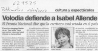 Volodia defiende a Isabel Allende  [artículo]