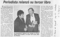 Periodista relanzó su tercer libro  [artículo]
