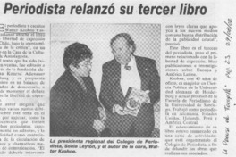 Periodista relanzó su tercer libro  [artículo]