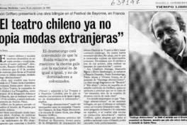 "El teatro chileno ya no copia modas extranjeras"  [artículo] Marietta Santí