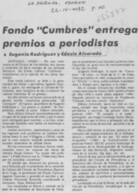 Fondo "Cumbres" entrega premios a periodistas.