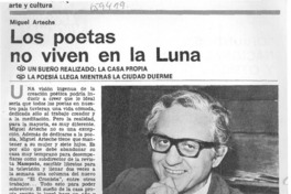 Los Poetas no viven en la luna