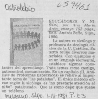 Educadores y niños.
