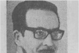 Chileno ganó el premio "Andrés Bello".  [artículo]