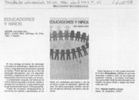 Educadores y niños