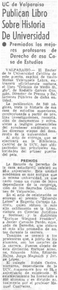 Publican libro sobre historia de universidad.