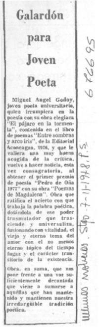 Galardón para jóven poeta.