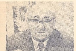 Universidades postulan a escritor Andrés Sabella.