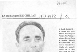 Academia de la Lengua galardona profesor.