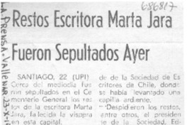 Restos escritora Marta Jara fueron sepultados ayer.