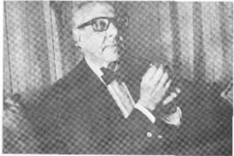 Científico y poeta a la vez.