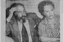 María Maluenda y Roberto Parada en tierra de Sócrates.