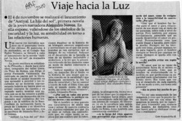 Viaje hacia la luz  [artículo] Luis Argandoña M.