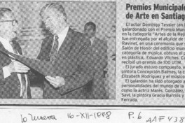 Premios municipales de arte en Santiago  [artículo].