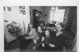 Vivir sin snobismos  [artículo].