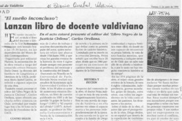 Lanzan libro de docente valdiviano