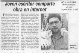 Joven escritor comparte obra en internet