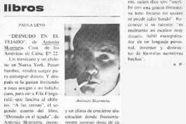 Desnudo en el tejado"