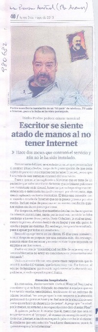 Escritor se siente atado de manos al no tener internet