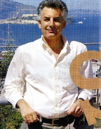 Los Mundos de Alvaro. (entrevistas) [artículo] Enrique Mujica y Pelayo Bezanilla