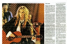 Lanzan ediciòn chilena de poemas de Patti Smith en la Feria del Libro de Santiago  [artículo] Javier Garcìa.