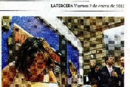 Lanzan libro biogràfico del mandatario  [artículo]