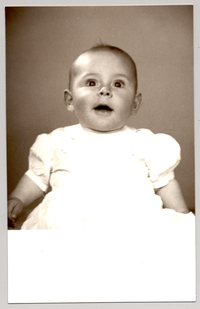 [Carlitos a los seis meses]