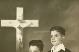 Primera Comunión de los hermanos Víctor y Norberto Fazio R.