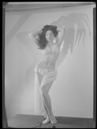 [Ana, vedette de la Compañía de Revistas Bim Bam Bum]