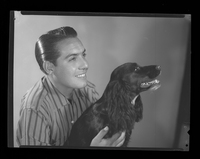 [Luis de Castro y su perro]