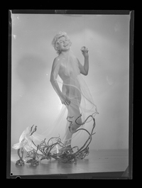 [Jenny Morán, vedette de Compañía de Revistas]