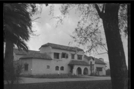 [Fachada de la residencia Linderos]