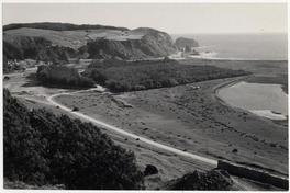 [Playa de Constitución, al fondo la formación rocosa llamada Piedra de la Iglesia]