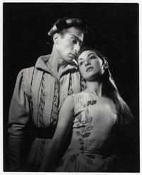 [Pareja de bailarines caracterizados para una obra de ballet]