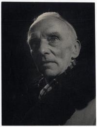 Navegante solitario Bernard Bischop, falleció en la Polinesia al chocar su balsa en roqueríos